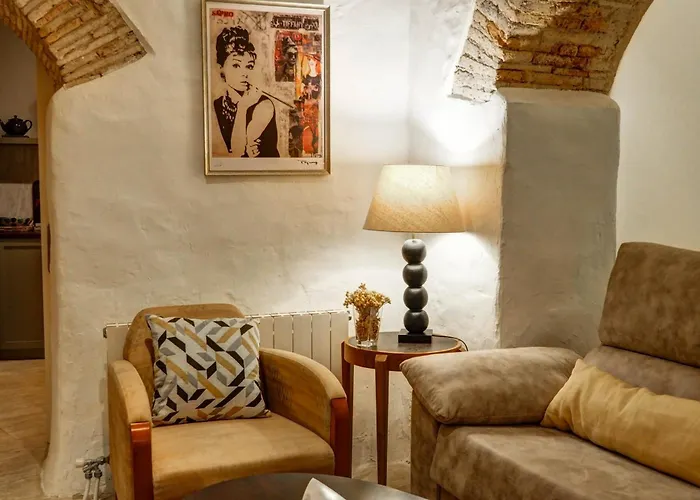 Charming House By Hello Homes