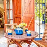 Charming House By Hello Homes Апартаменты