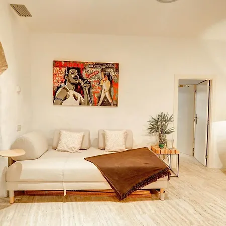 Charming House By Hello Homes Apartment Sitges