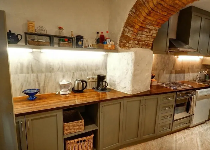 Charming House By Hello Homes