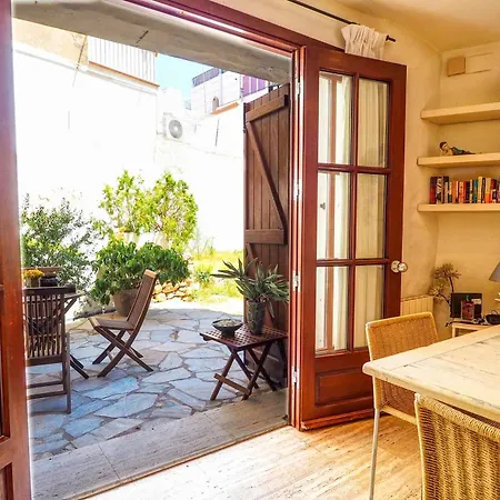 Charming House By Hello Homes アパート